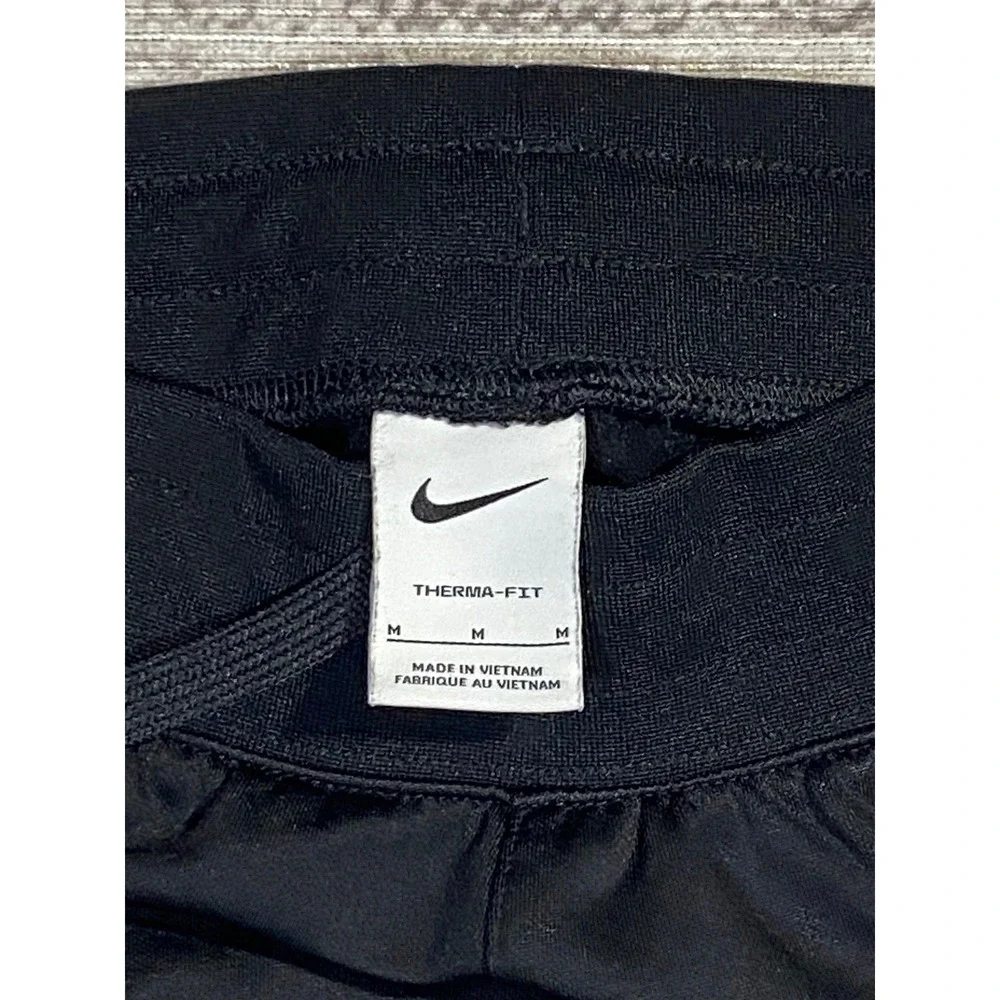 Nike therma fit
